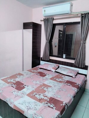 Bedroom in 2 BHK Apartment at Pal Gam – for Rent