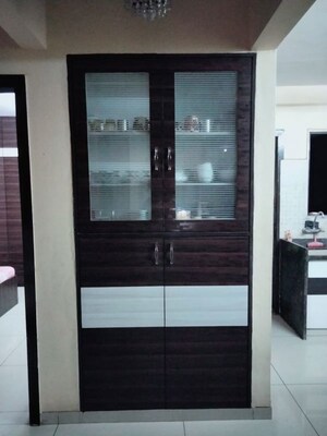 Room in 2 BHK Apartment at Pal Gam – for Rent