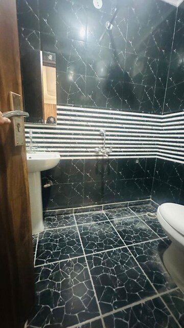 Balcony in 2 BHK Builder Floor at Saket – for Rent