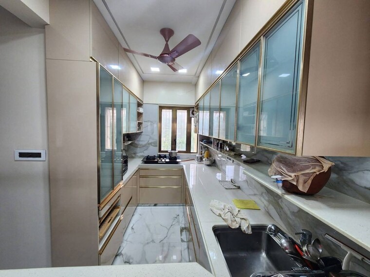 Kitchen, bandra west 2 Bedroom 800 Sq.Ft. Apartment In Bandra West Mumbai 10062346
