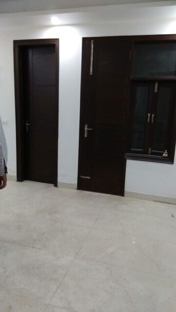 2 BHK Builder Floor For Rent in Chattarpur