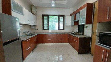 Kitchen in 2 BHK Builder Floor at Golf Links – for Rent