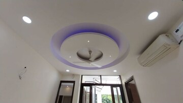 Building Lobby in 2 BHK Builder Floor at Golf Links – for Rent