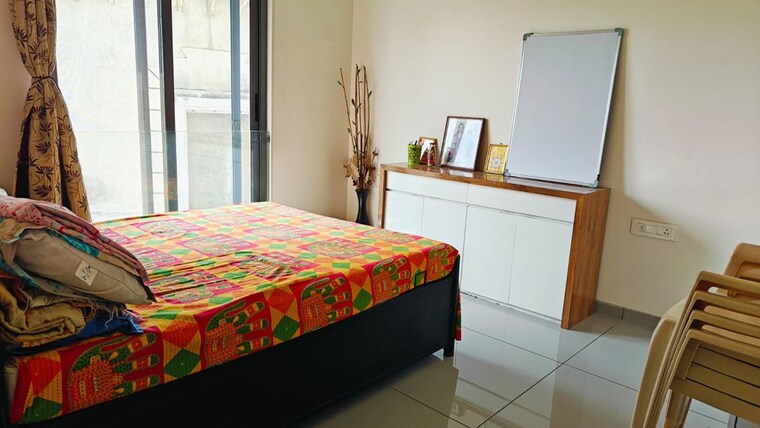 Bedroom, vasana bhayli road 3 Bedroom 1750 Sq.Ft. Apartment In VasanA Bhayli Road Vadodara 10062476