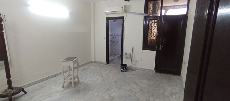 undefined, kalkaji 3 Bedroom 1800 Sq.Ft. Builder Floor In Kalkaji Delhi 10013152
