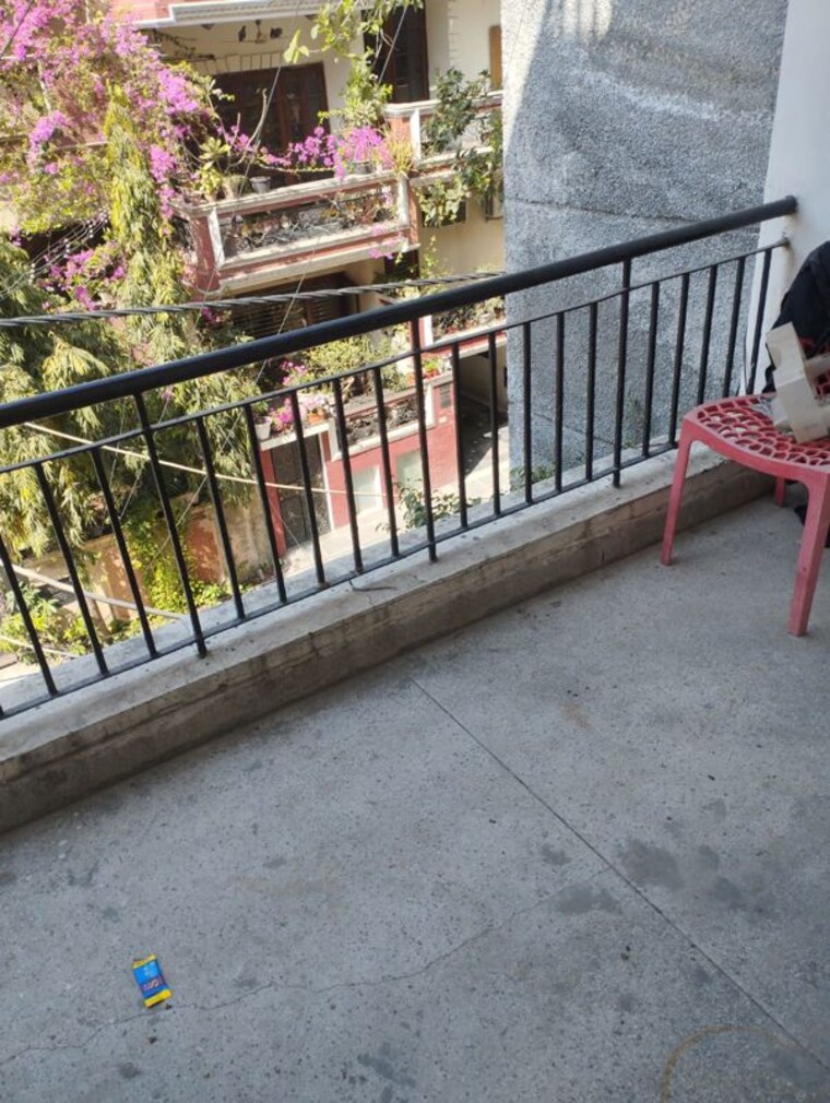 Balcony, greater kailash i 1 Bedroom 1800 Sq.Ft. Builder Floor In Greater Kailash I Delhi 10048498
