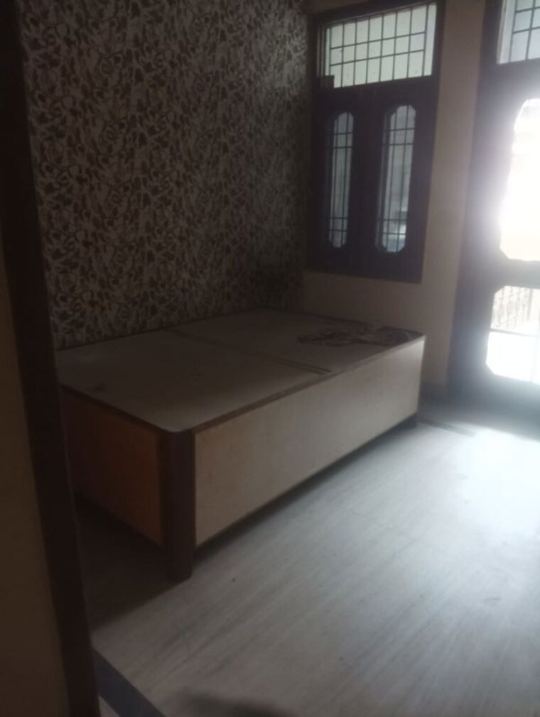 Room, sector 69 3 Bedroom 1800 Sq.Ft. Builder Floor In Sector 69 Mohali 10062879