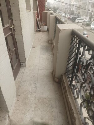 Balcony in 3 BHK Builder Floor at Sector 69 – for Rent