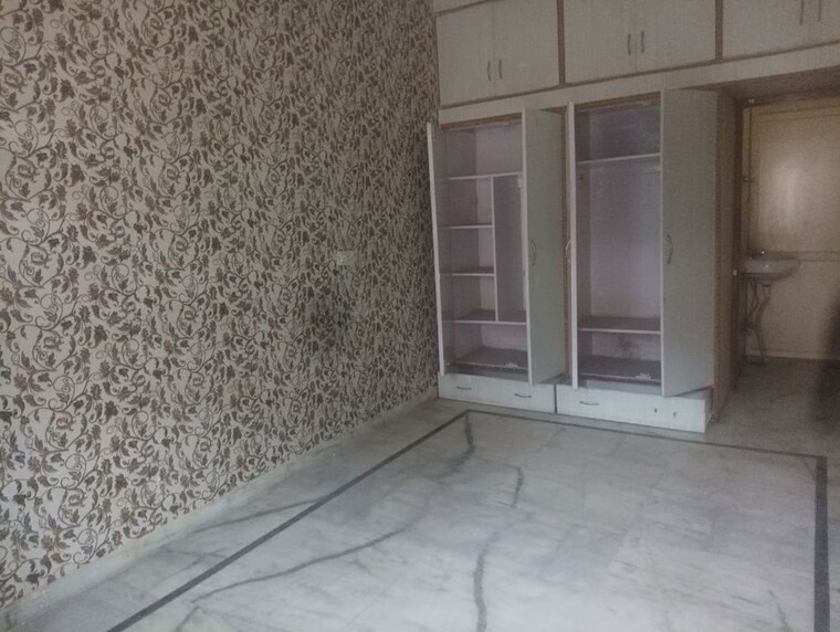 Room, sector 69 3 Bedroom 1800 Sq.Ft. Builder Floor In Sector 69 Mohali 10062879