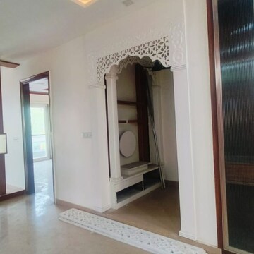 Building Lobby in 3 BHK Builder Floor at BPTP Park 81, Sector 81 – for Rent