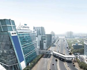  Plot For Sale in Dlf City Phase 3