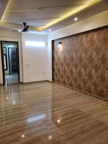 Room in 2 BHK Builder Floor at Saket – for Rent