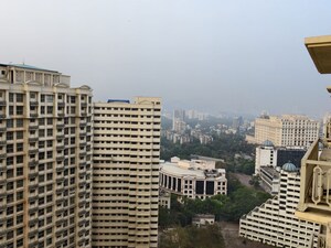 2 BHK Apartment – Exterior View View at Castle Rock, Powai - for Rent