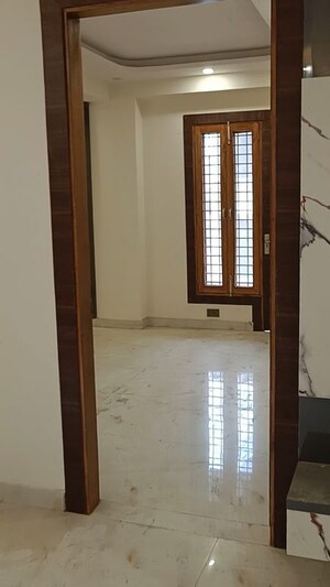 Room in 4 BHK Builder Floor at Rajendra Nagar Sector 3 – for Sale
