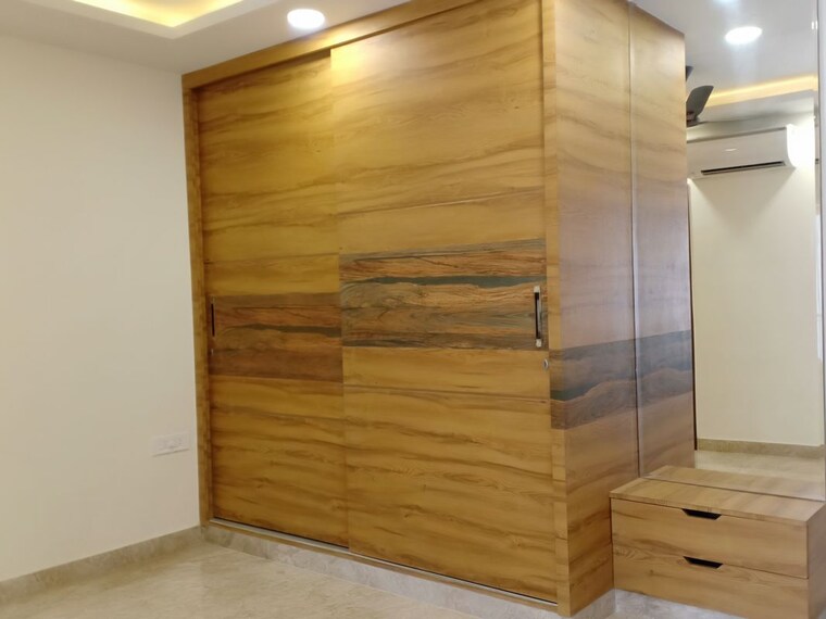 Room, green park extension 3 Bedroom 1850 Sq.Ft. Apartment In Green Park Extension Delhi 10063254