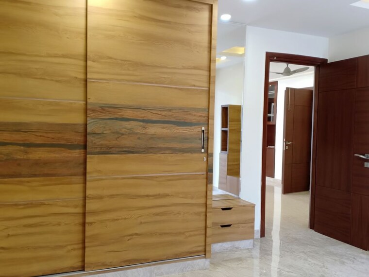 Room, green park extension 3 Bedroom 1850 Sq.Ft. Apartment In Green Park Extension Delhi 10063254