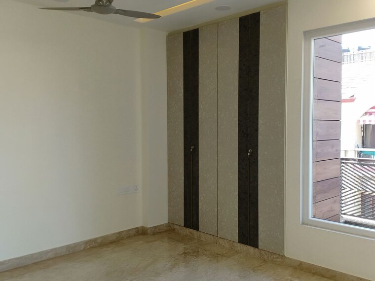 Room, green park extension 3 Bedroom 1850 Sq.Ft. Apartment In Green Park Extension Delhi 10063254