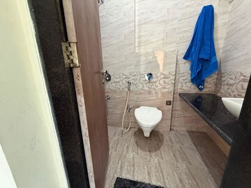 2 BHK Apartment For Sale in Mayfair Legends, Malad West