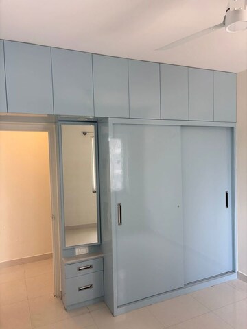 Room in 3 BHK Apartment at Ajmera Nucleus, Electronic City Phase ii – for Rent