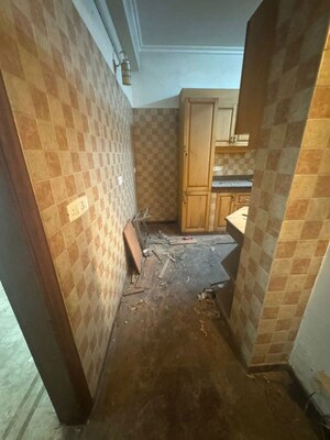 Living Room in 3 BHK Apartment at Gulmohar Park – for Rent