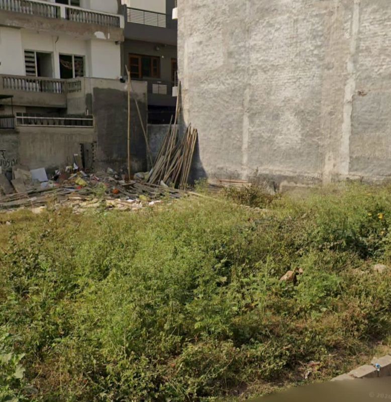 Plot For Sale in Sector 89
