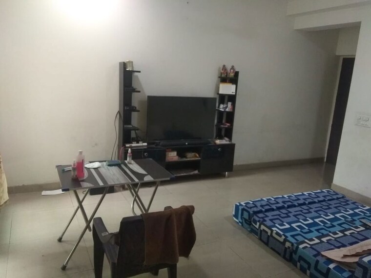 Living Room, afowo-raksha-addela 3.5 Bedroom 1340 Sq.Ft. Apartment In Sector 16c Greater Noida Greater Noida 10063556