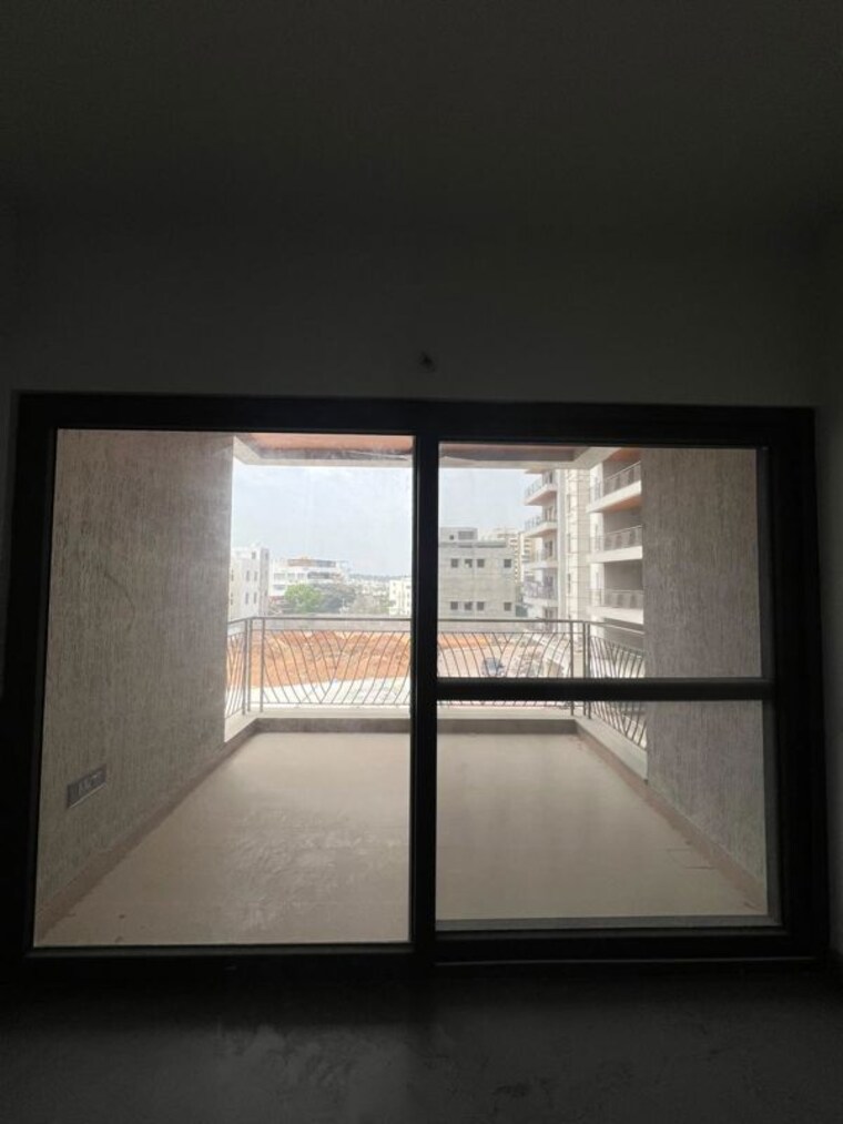 Room, centreo 3 Bedroom 2100 Sq.Ft. Apartment In Kanakapura Road Bangalore 10063555