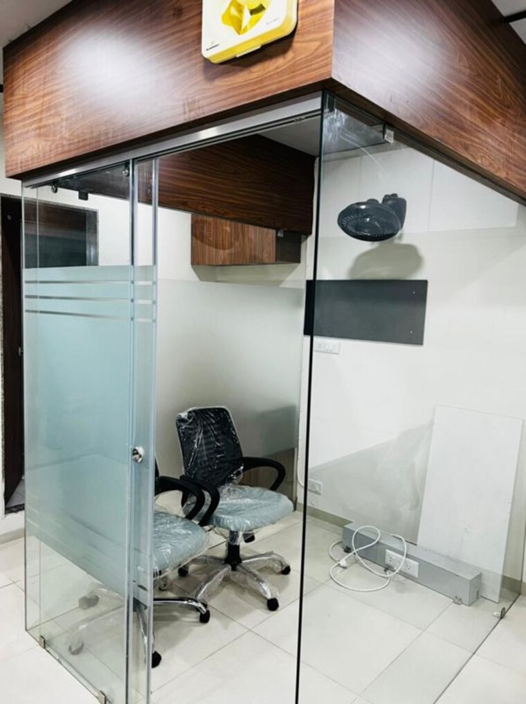 Team Area, shyamal Commercial Office Space 990 Sq.Ft. In Shyamal Ahmedabad 10061360