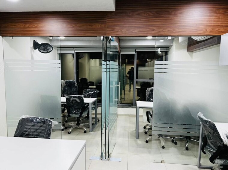Team Area, shyamal Commercial Office Space 990 Sq.Ft. In Shyamal Ahmedabad 10061360