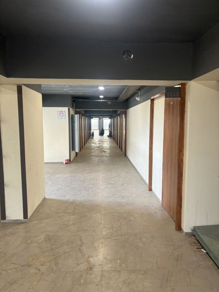 Room, basil-krupal-pathshala-city-centre Commercial Office Space 477 Sq.Ft. In Ellisbridge Ahmedabad 10061029
