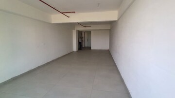 Room in  Office Space at Vaishnodevi Circle – for Rent