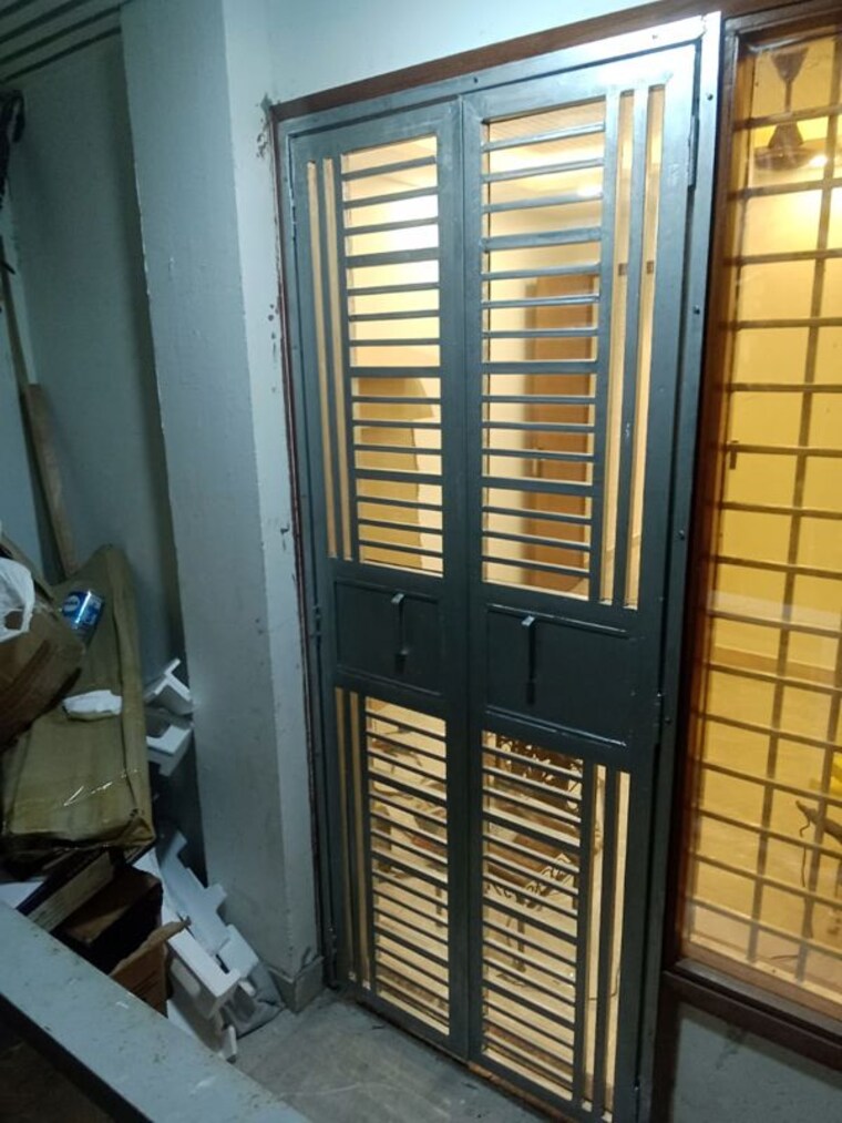 Exterior View, kalkaji 3 Bedroom 1800 Sq.Ft. Builder Floor In Kalkaji Delhi 10057124