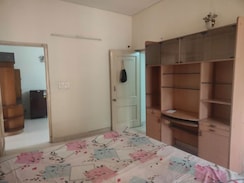 3 BHK + Pooja Room Builder Floor For Rent in Chittaranjan Park