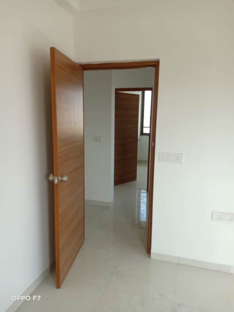 Room, ambawadi 2 Bedroom 950 Sq.Ft. Apartment In Ambawadi Ahmedabad 10063681
