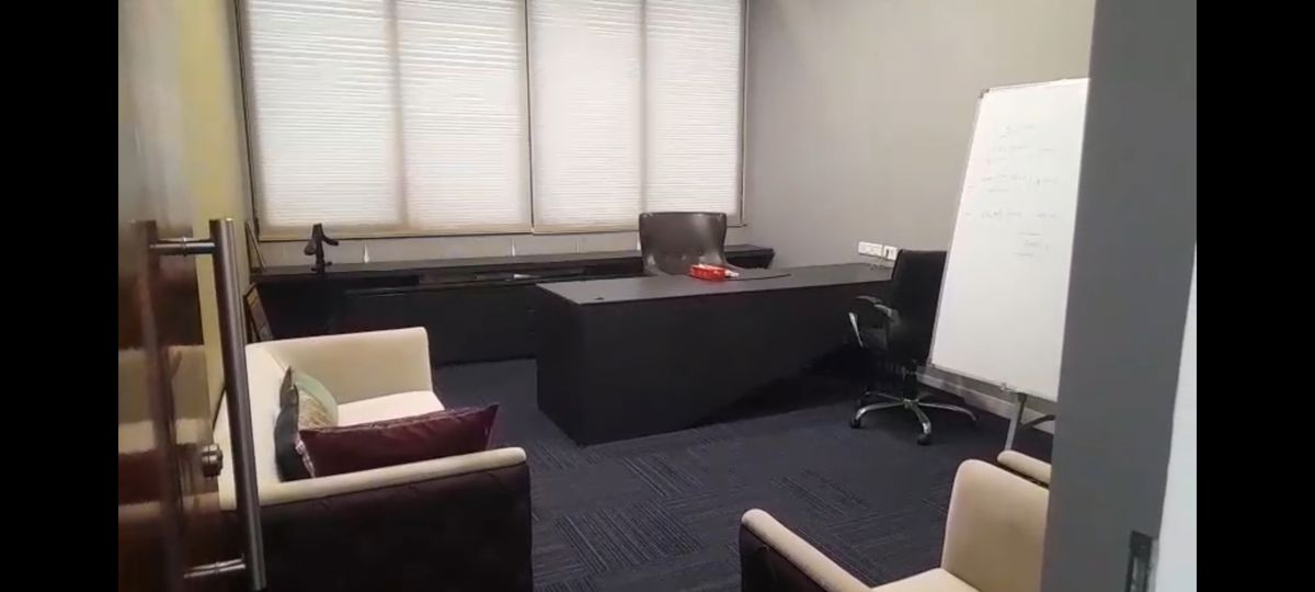 Office Space in IT/SEZ For Sale in Morya Landmark 2