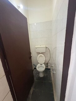 2 BHK + Pooja Room Builder Floor For Rent in Kalkaji