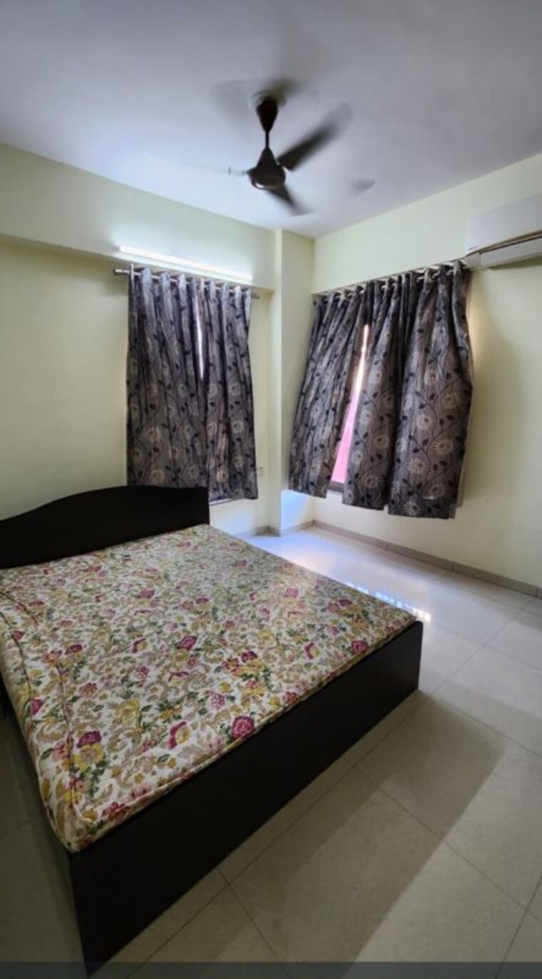 Master Bedroom, prahlad nagar 2 Bedroom 1330 Sq.Ft. Apartment In Prahlad Nagar Ahmedabad 10063712