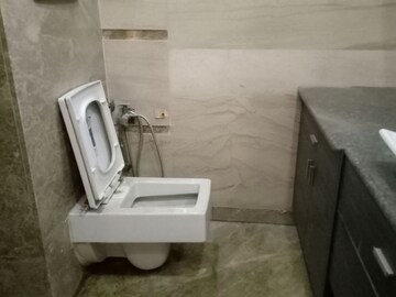 Bathroom in 3 BHK Apartment at Green Park Extension – for Sale