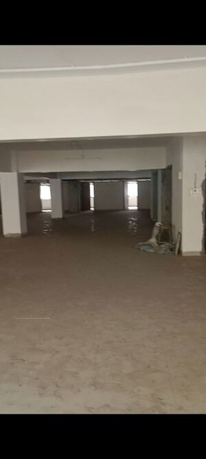 Parking in  Office Space in IT/SEZ at Matru Mandir CHS, Tardeo – for Rent