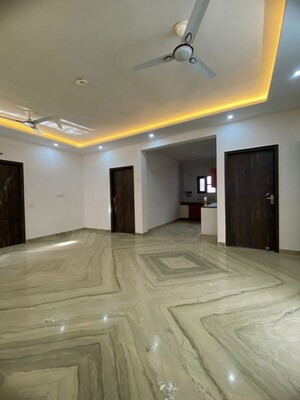 Bedroom in 5 BHK Independent House at MS Enclave Zirakpur, Dhakoli – for Rent