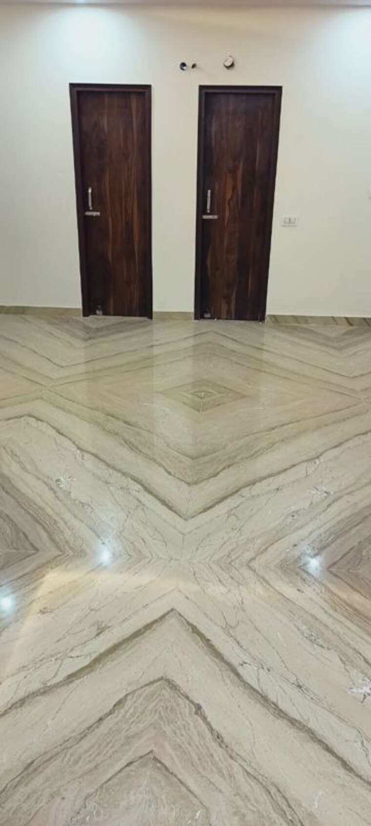 Room, ms-enclave-zirakpur 5 Bedroom 3000 Sq.Ft. Independent House In Dhakoli Zirakpur 10063727