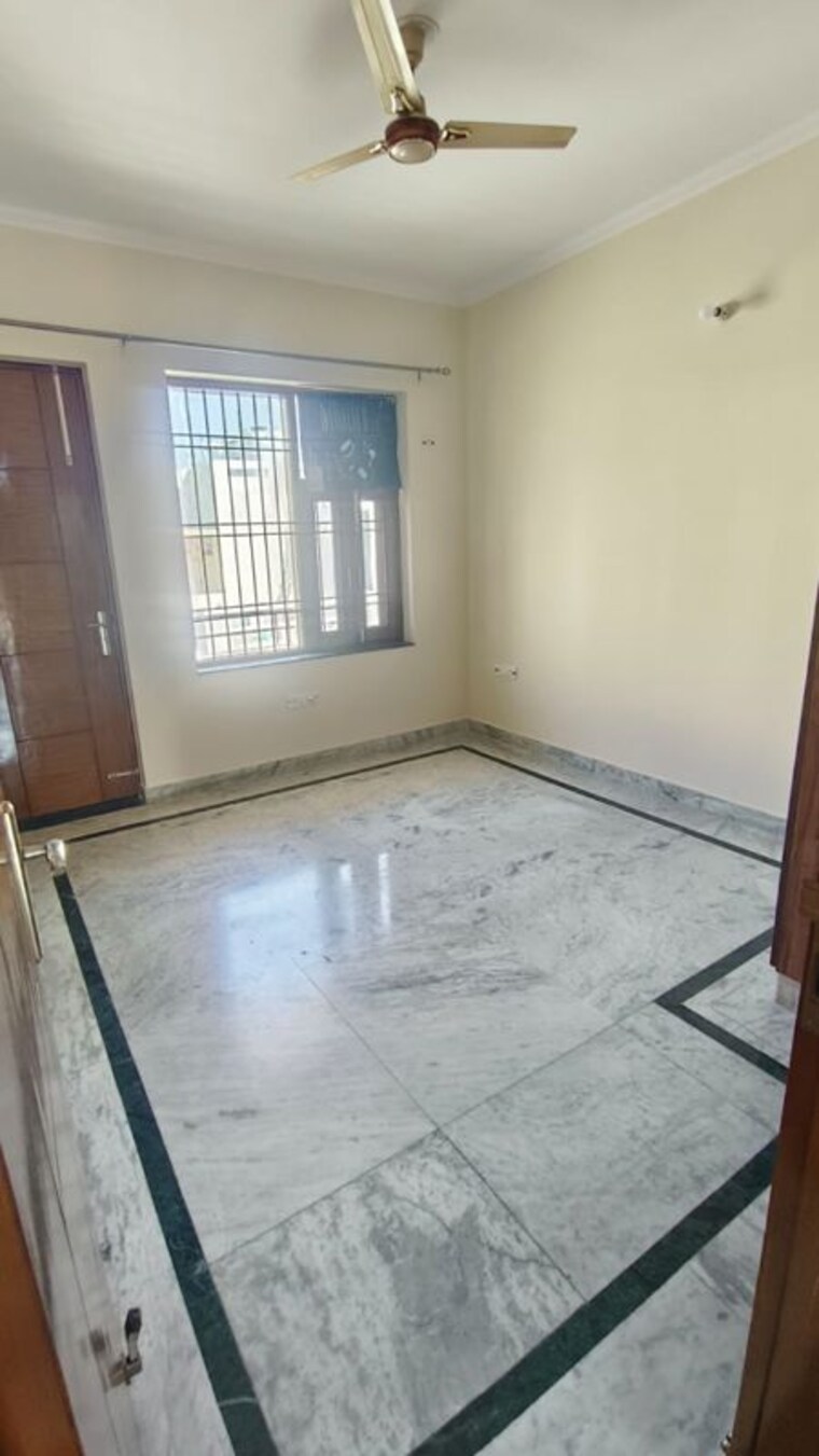 Room, ansal-plaza-gurgaon 4 Bedroom 263 Sq.Yd. Independent House In Palam Vihar Gurgaon 10063731