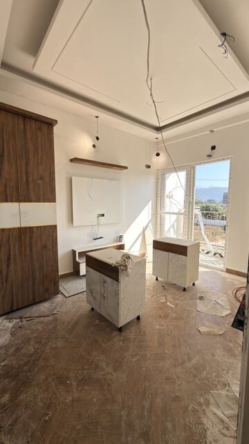 Room in 2 BHK Builder Floor at Amwala Karanpur – for Sale