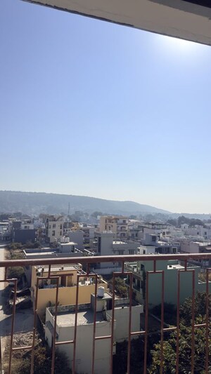 Balcony in 2 BHK Builder Floor at Amwala Karanpur – for Sale