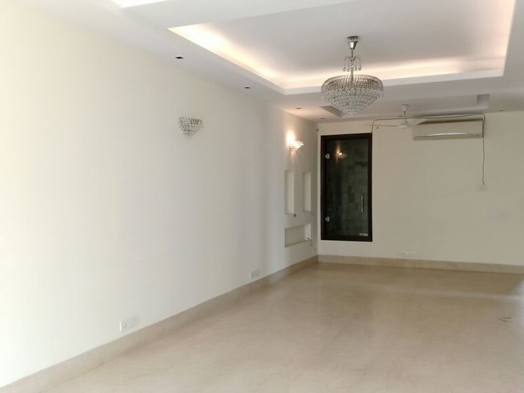 Room, adchini 3 Bedroom 2500 Sq.Ft. Apartment In Adchini Delhi 10063726
