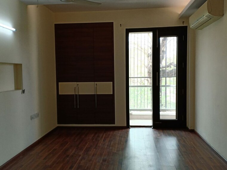 Room, adchini 3 Bedroom 2500 Sq.Ft. Apartment In Adchini Delhi 10063726