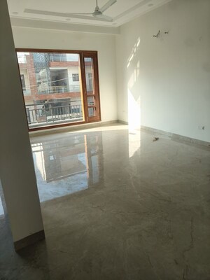 Room in 4 BHK Independent House at Aerocity – for Rent