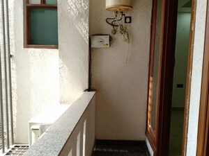 Bathroom in 3 BHK Apartment at Green Park Extension – for Sale
