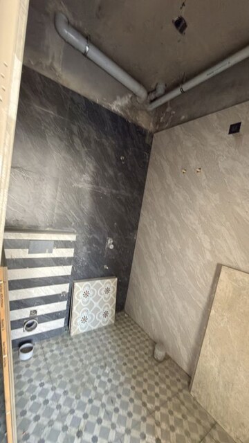 Bathroom in 3 BHK Builder Floor at Amwala Karanpur – for Sale