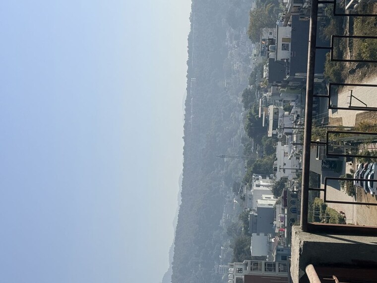 Balcony, amwala karanpur 3 Bedroom 1500 Sq.Ft. Builder Floor In Amwala Karanpur Dehradun 10063736